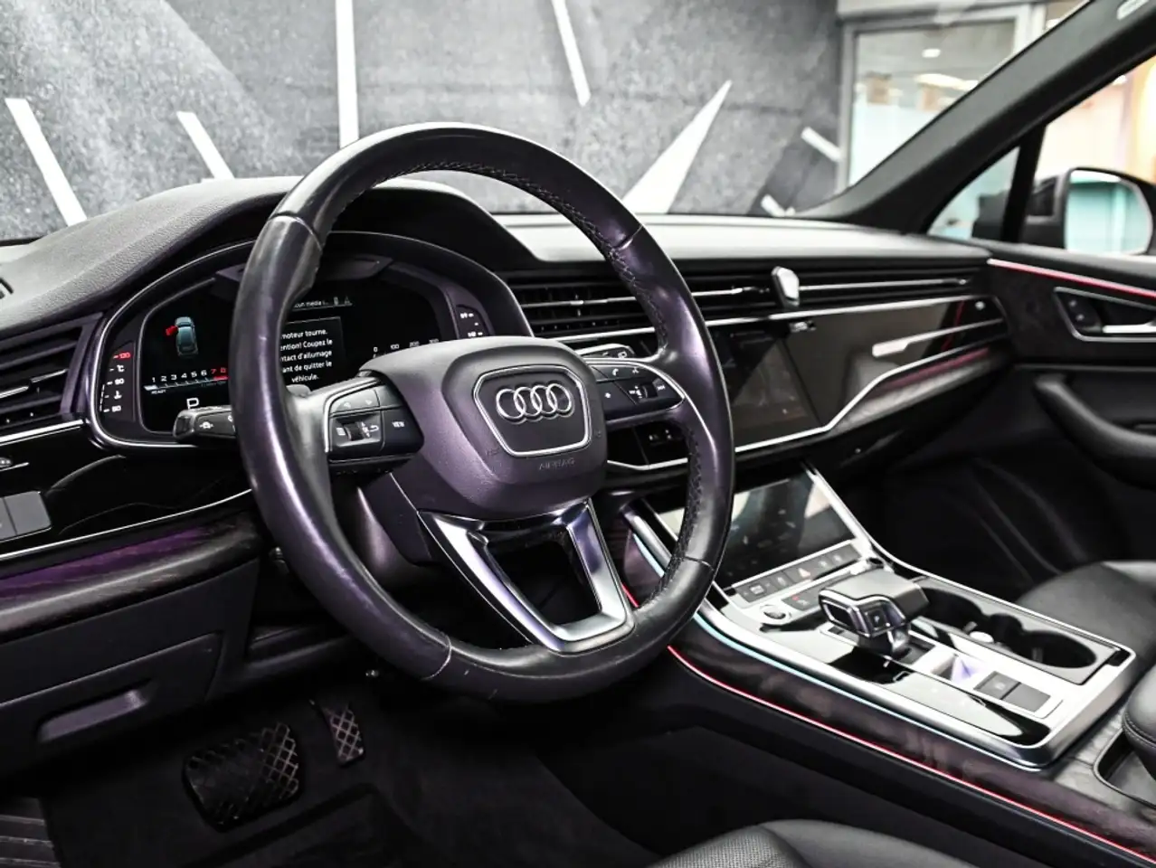 Audi Q7 снимка Audi Q7