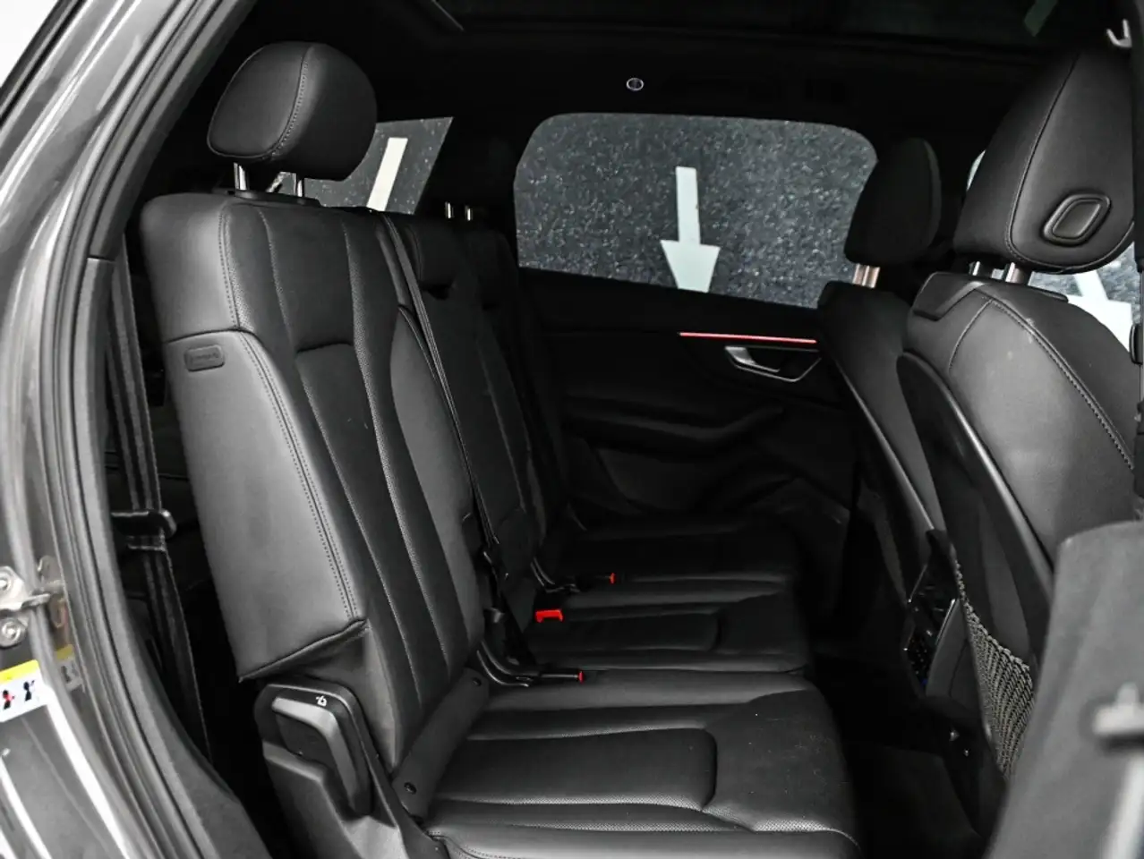 Audi Q7 снимка Audi Q7