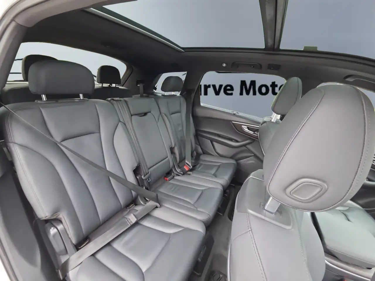 Audi Q7 снимка Audi Q7