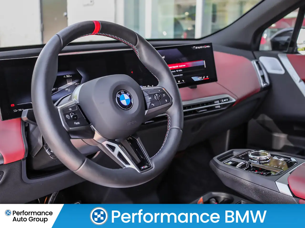 BMW iX снимка BMW iX