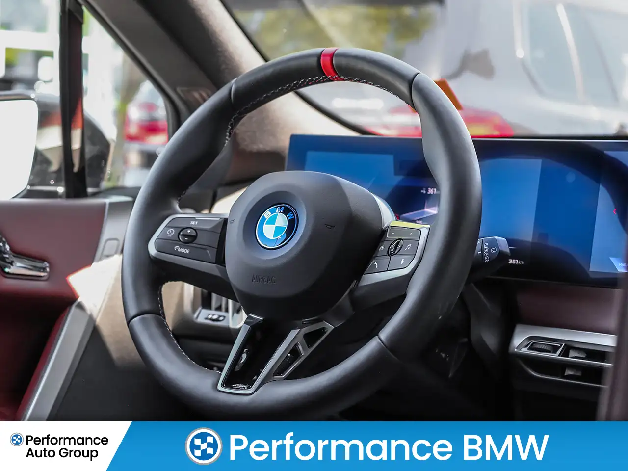 BMW iX снимка BMW iX
