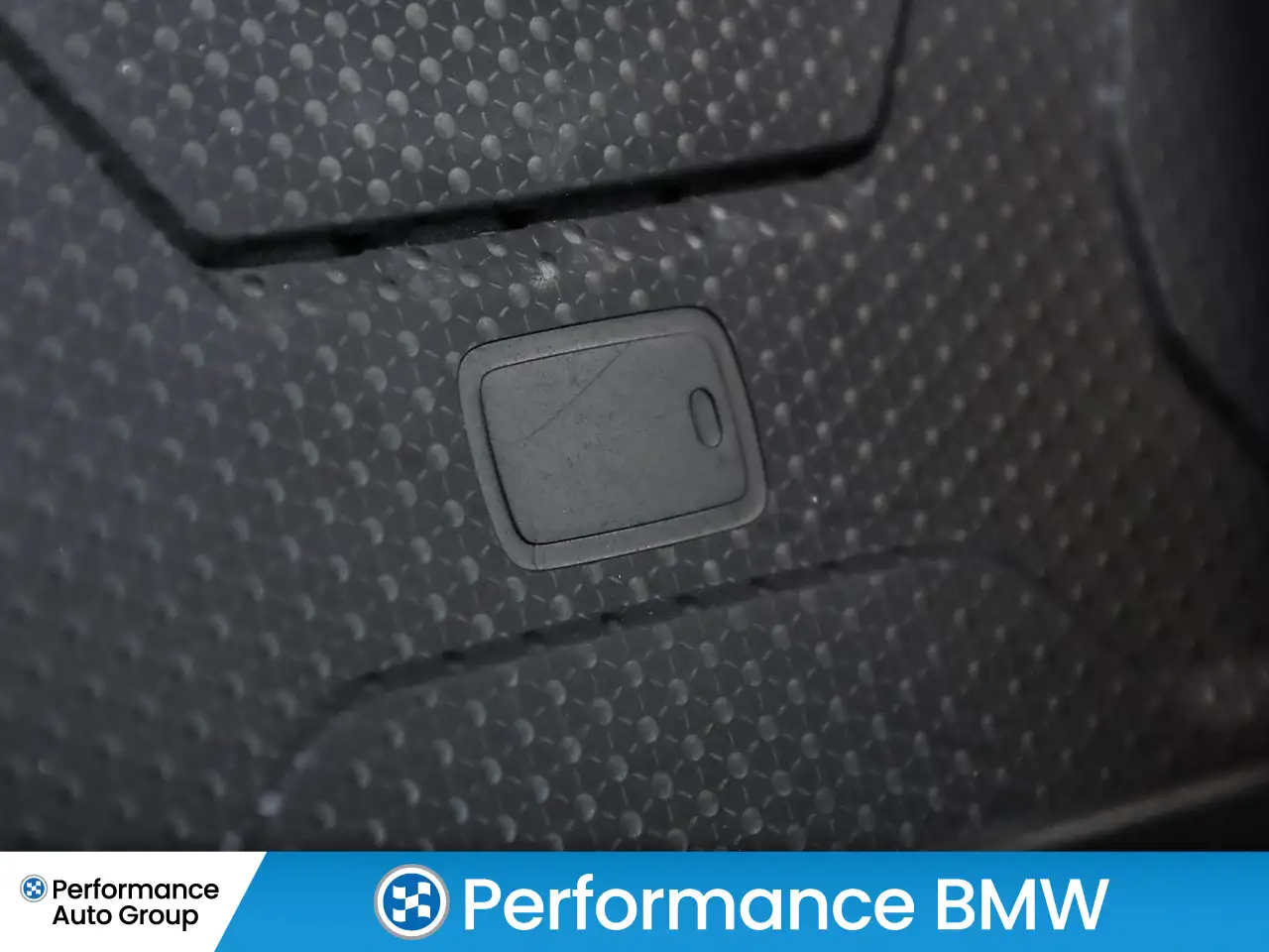 BMW iX снимка BMW iX