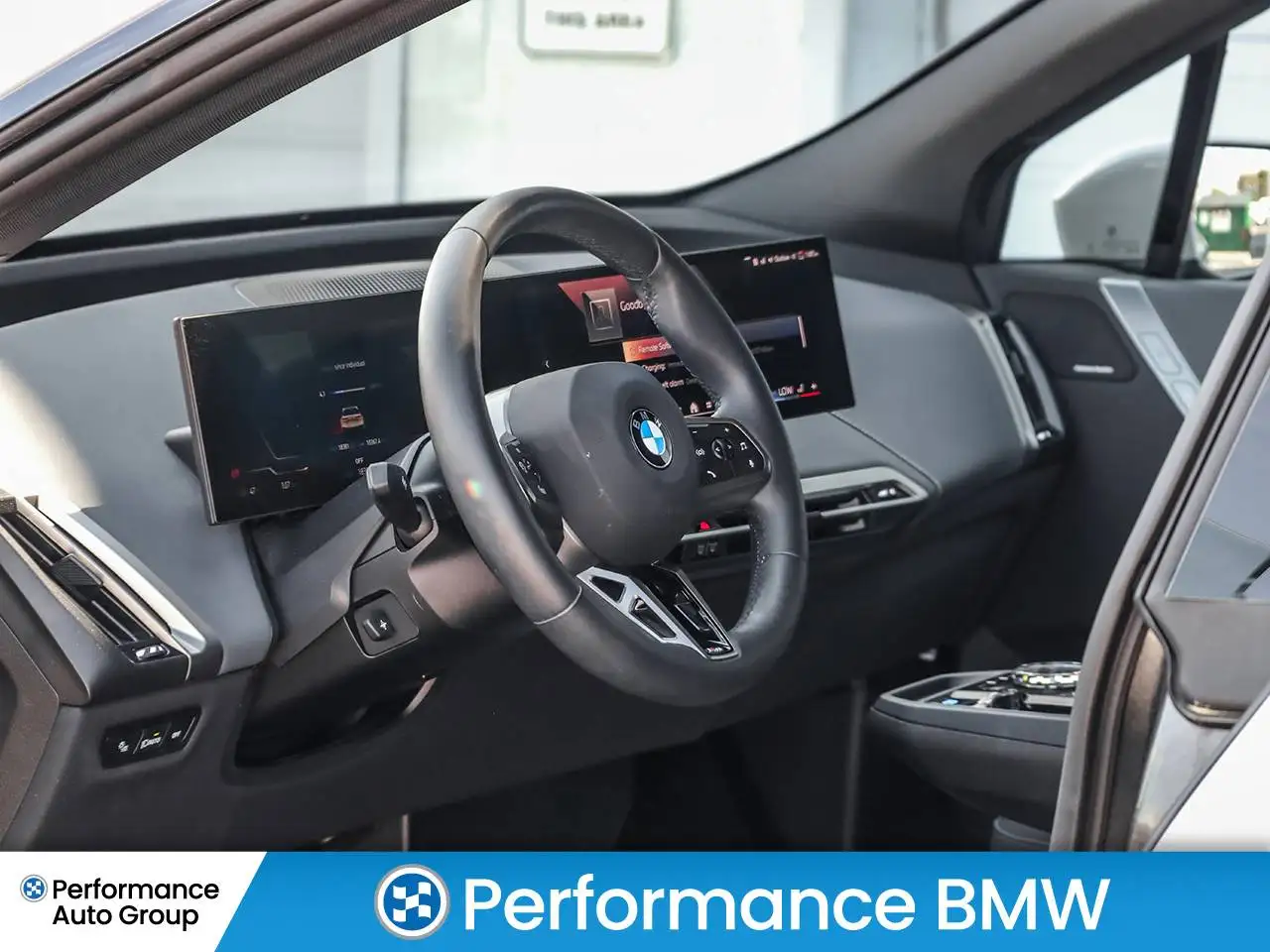 BMW iX photo BMW iX