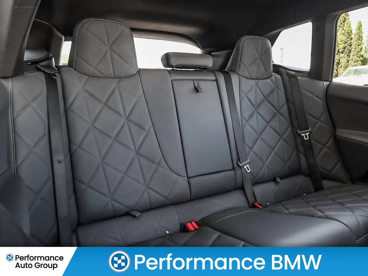 BMW iX photo BMW iX