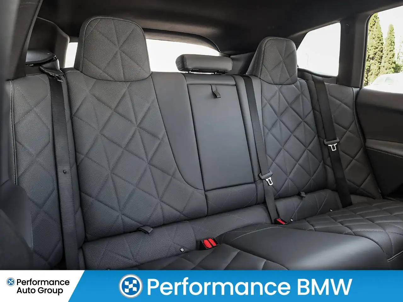 BMW iX photo BMW iX