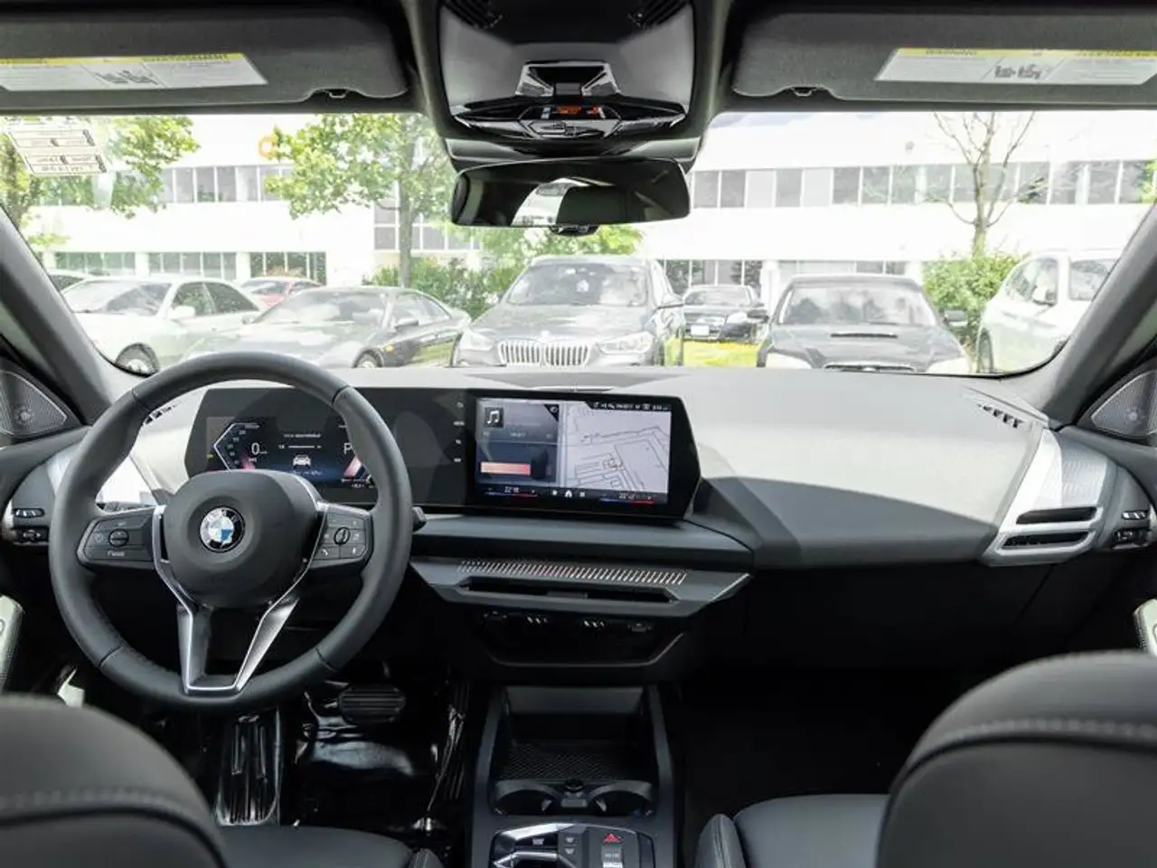 BMW 2 Series снимка BMW 2 Series