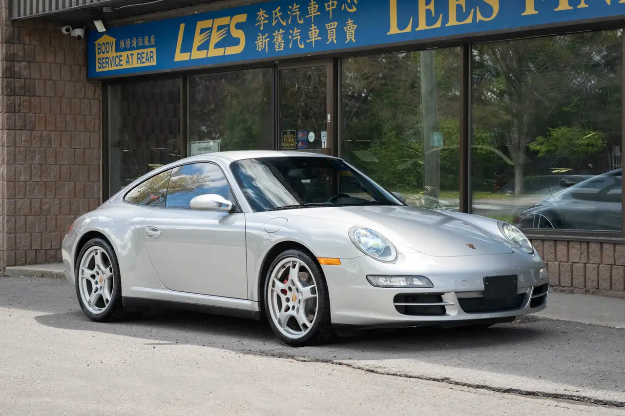 Porsche 911 снимка Porsche 911