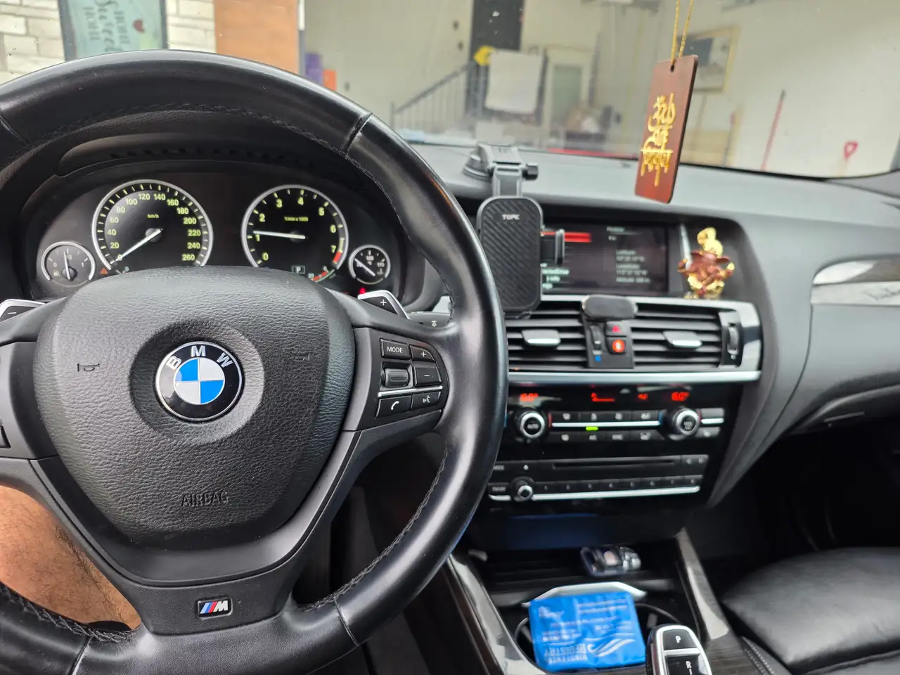 BMW X4 снимка BMW X4