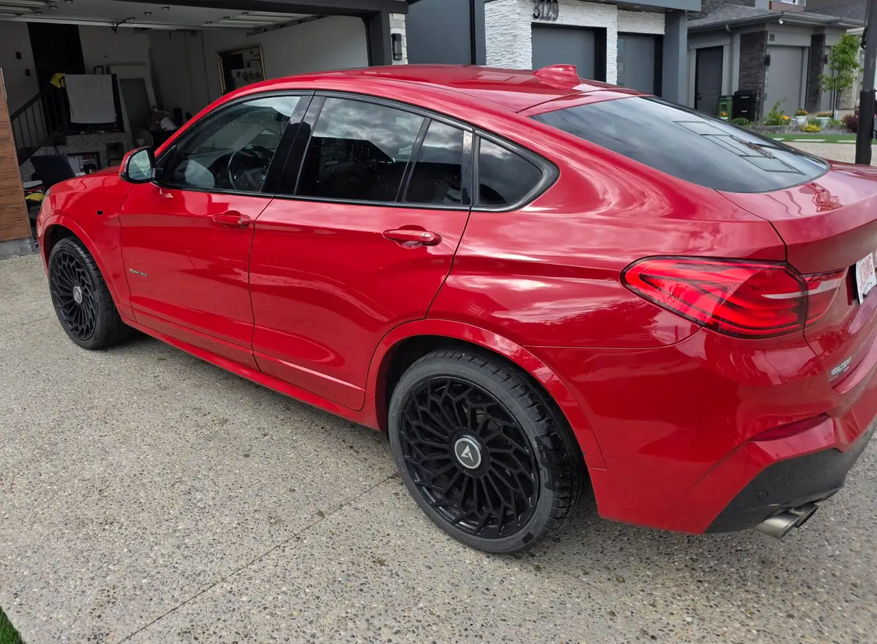 BMW X4 снимка BMW X4