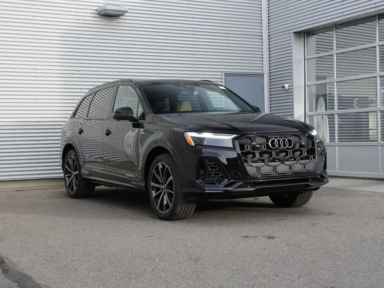 Audi Q7 photo Audi Q7