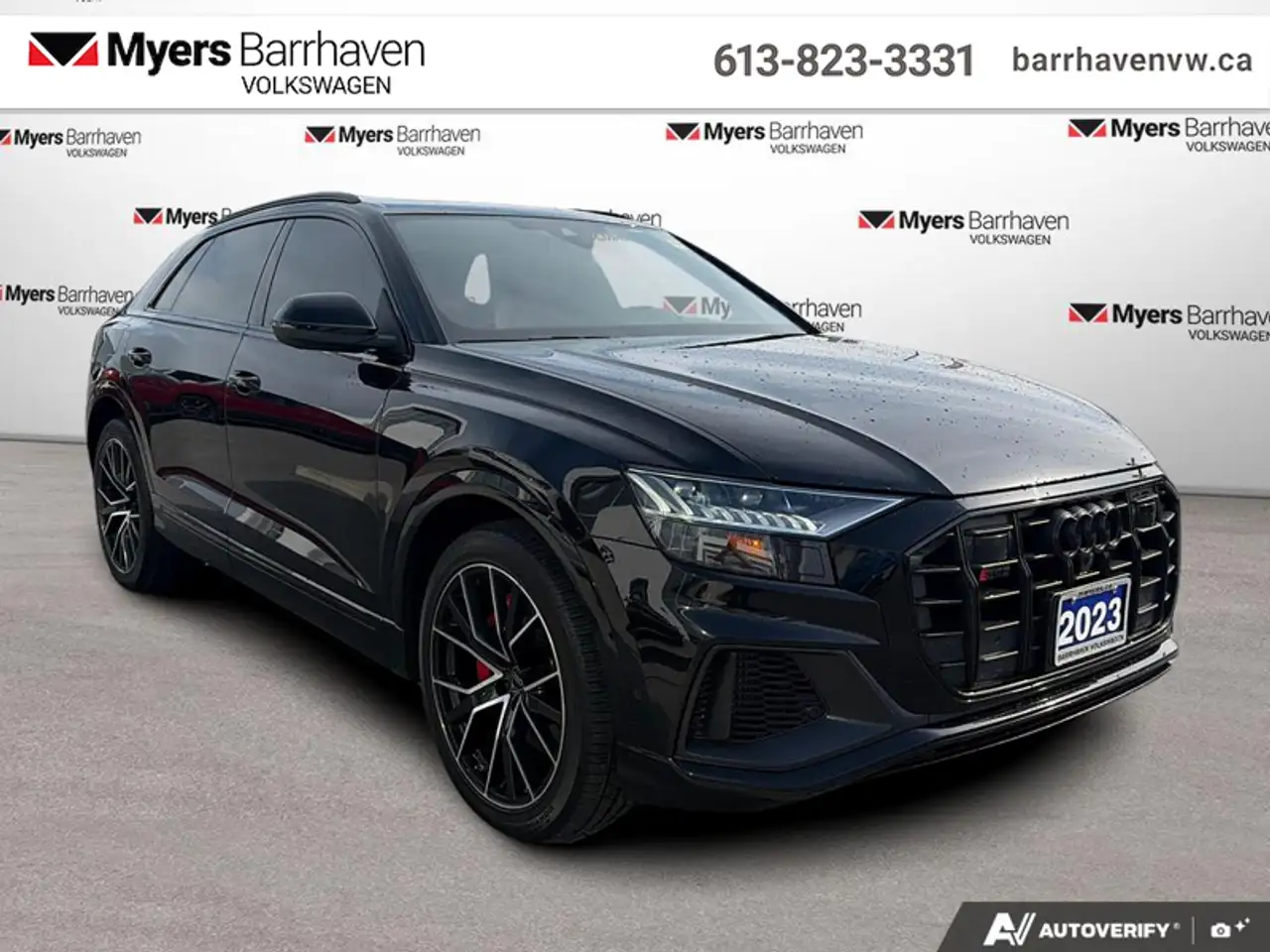 Audi SQ8 снимка Audi SQ8