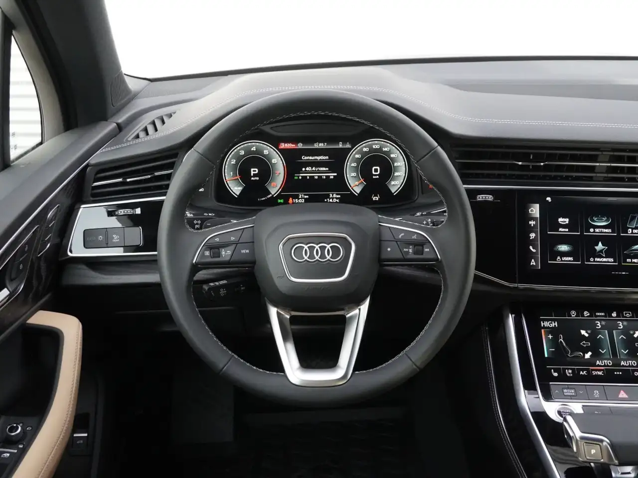 Audi Q7 photo Audi Q7
