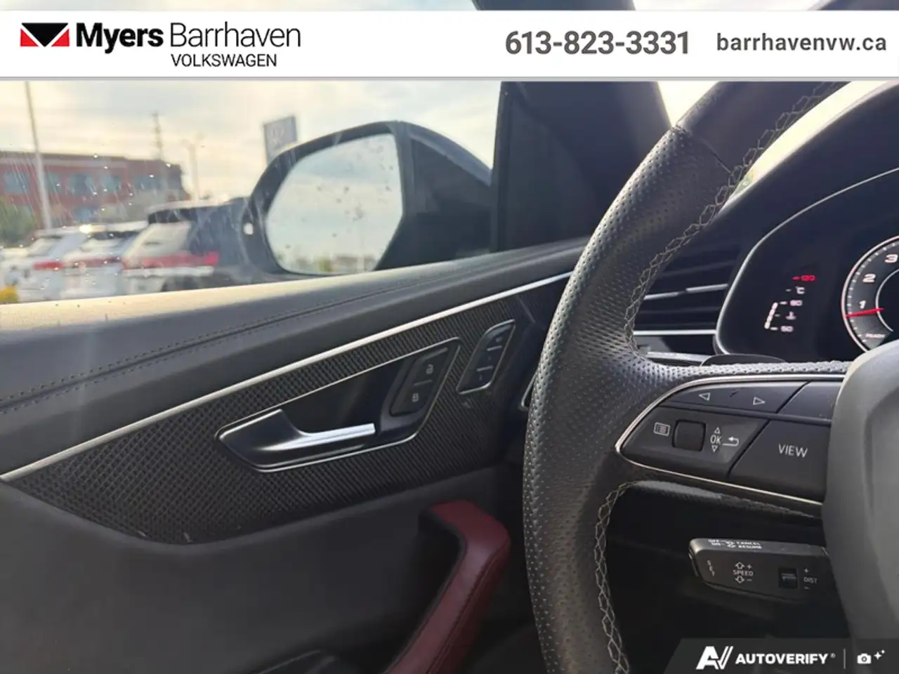 Audi SQ8 снимка Audi SQ8