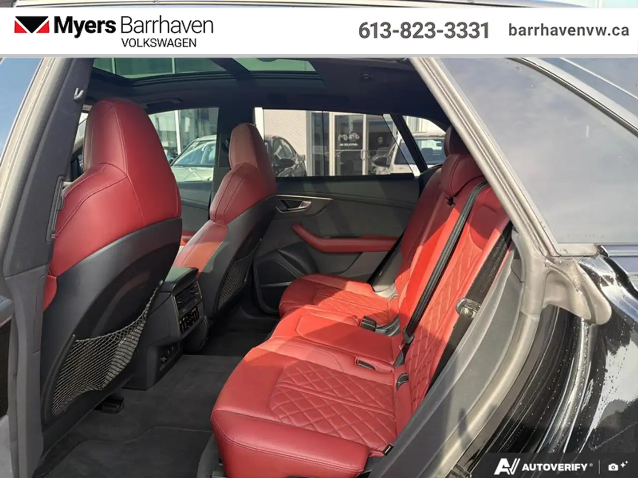 Audi SQ8 снимка Audi SQ8