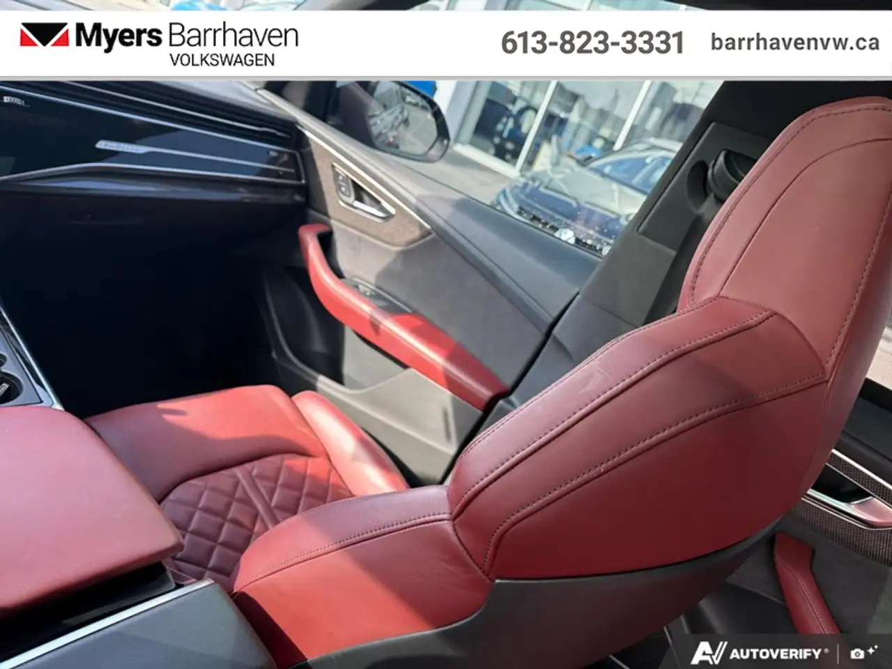 Audi SQ8 снимка Audi SQ8