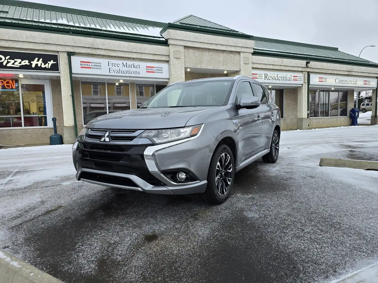 Mitsubishi Outlander снимка Mitsubishi Outlander