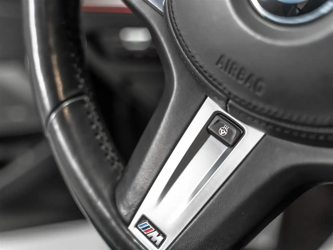 BMW 3 Series photo BMW 3 Series