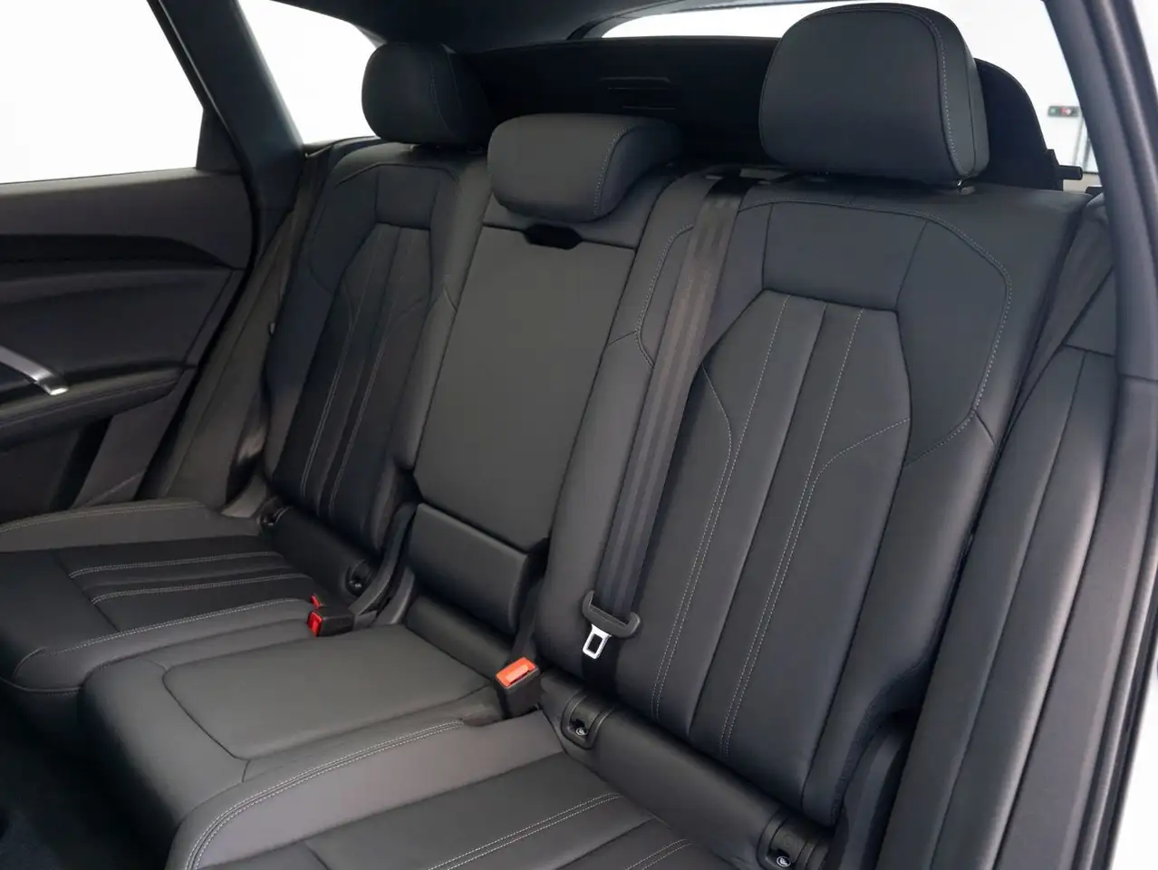 Audi Q5 photo Audi Q5