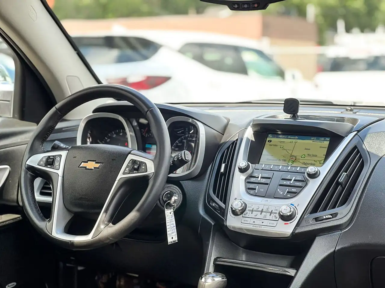 Chevrolet Equinox снимка Chevrolet Equinox