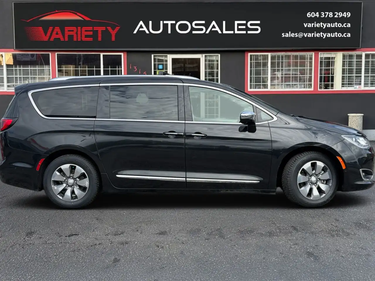 Chrysler Pacifica fotografie Chrysler Pacifica