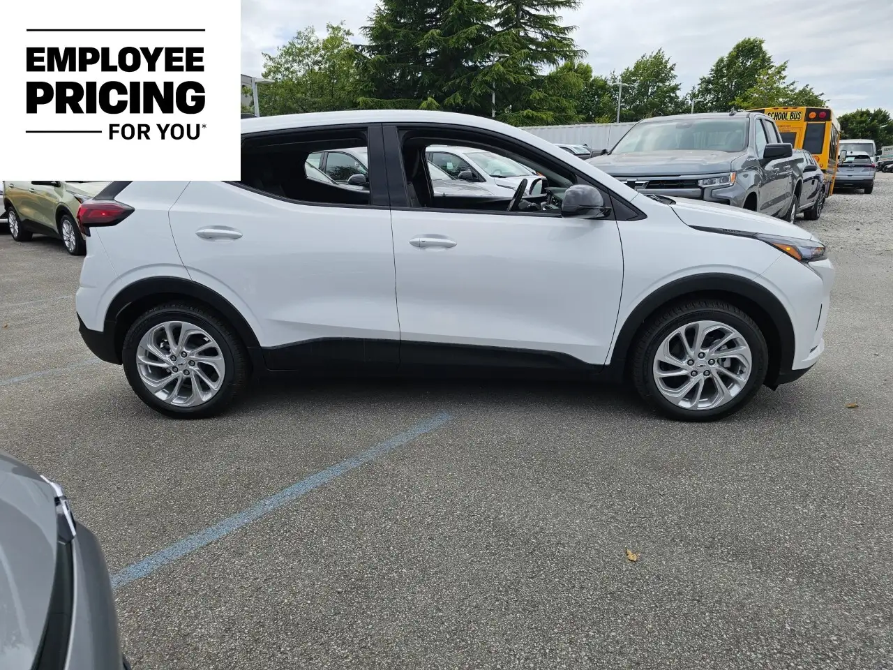 Chevrolet Bolt photo Chevrolet Bolt