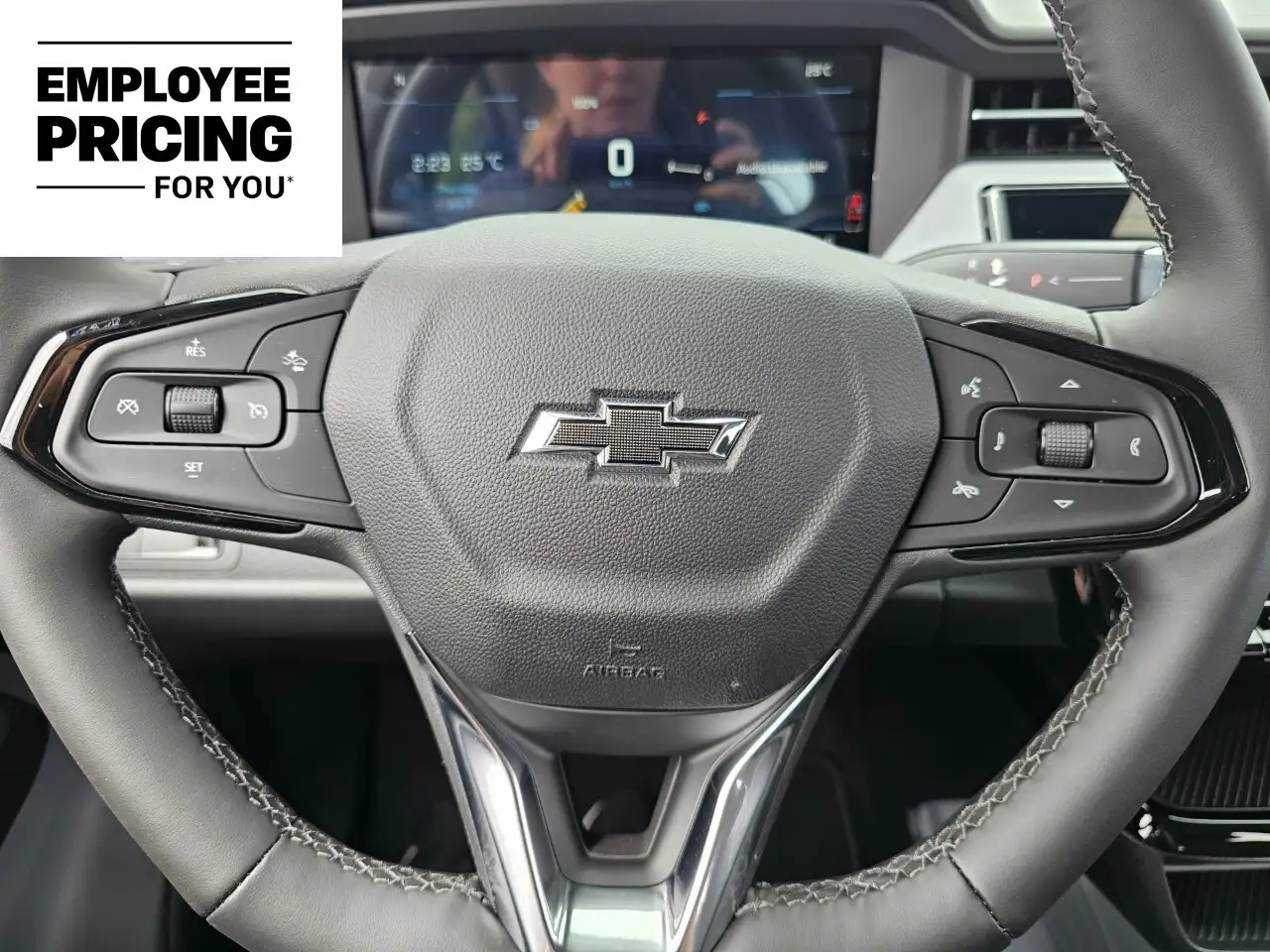 Chevrolet Bolt photo Chevrolet Bolt