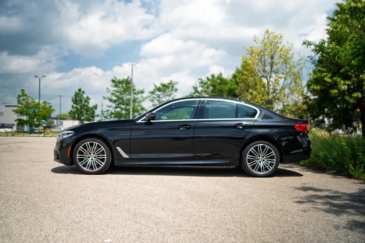 BMW 5 Series fotografie BMW 5 Series