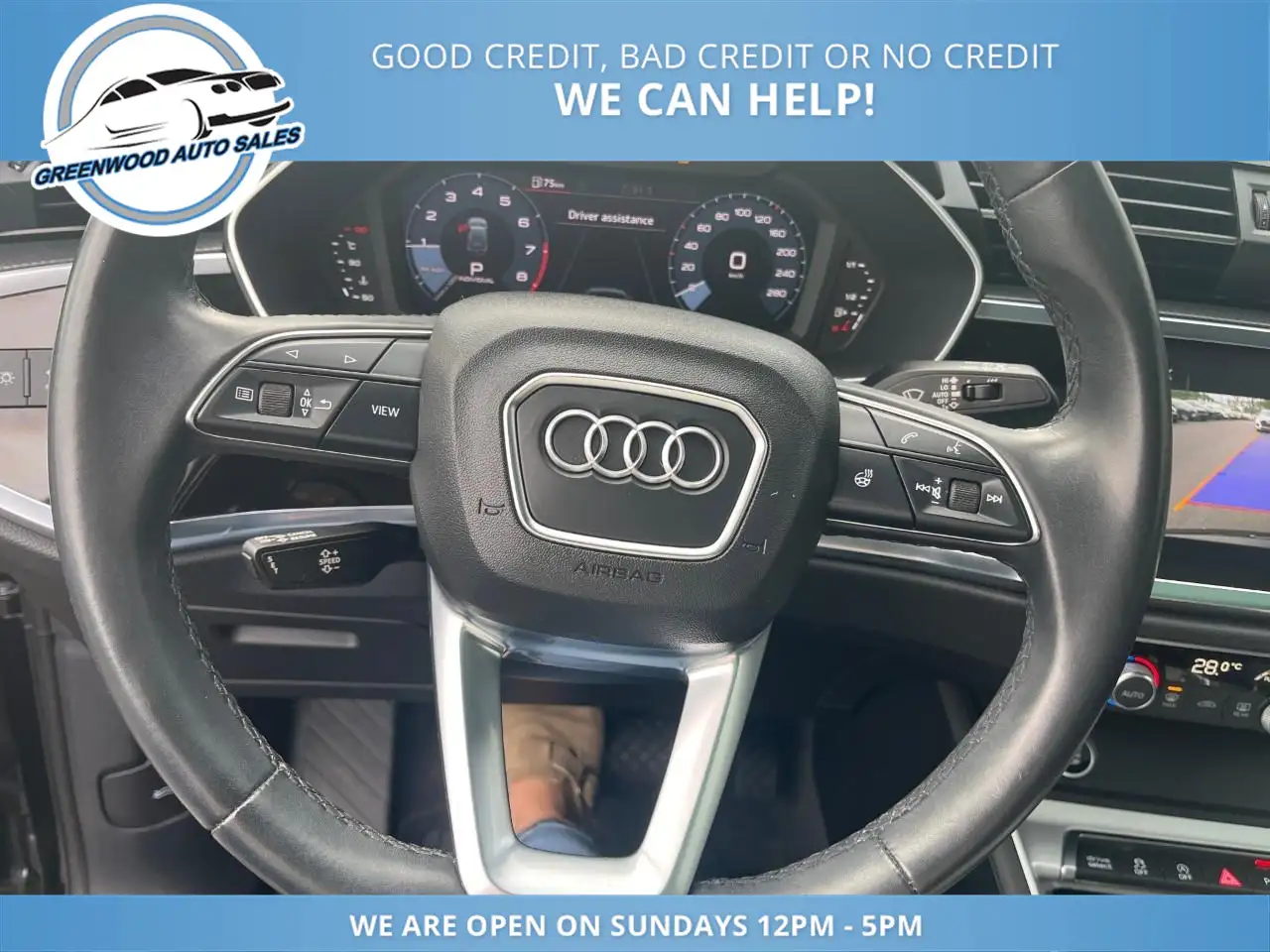 Audi Q3 снимка Audi Q3