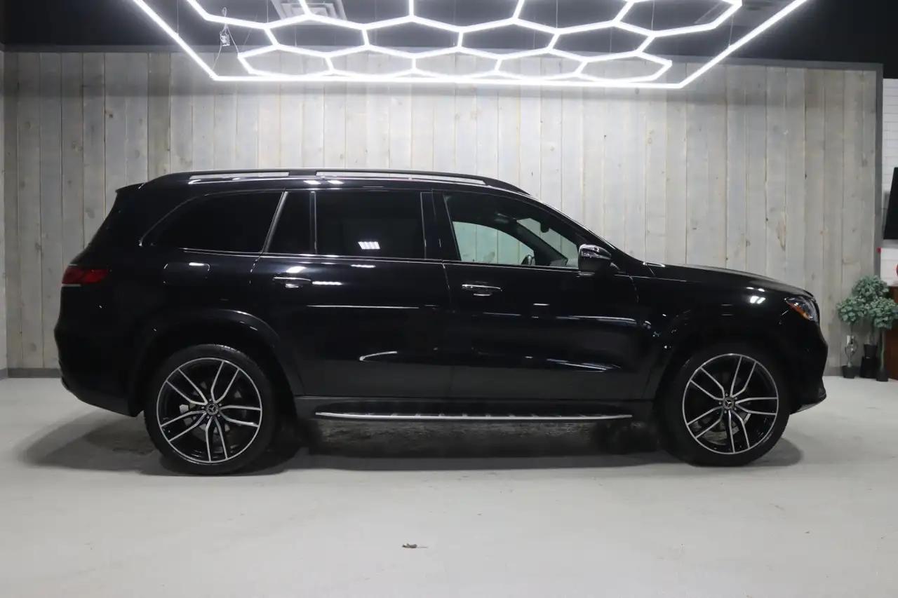 Mercedes-Benz GLS снимка Mercedes-Benz GLS