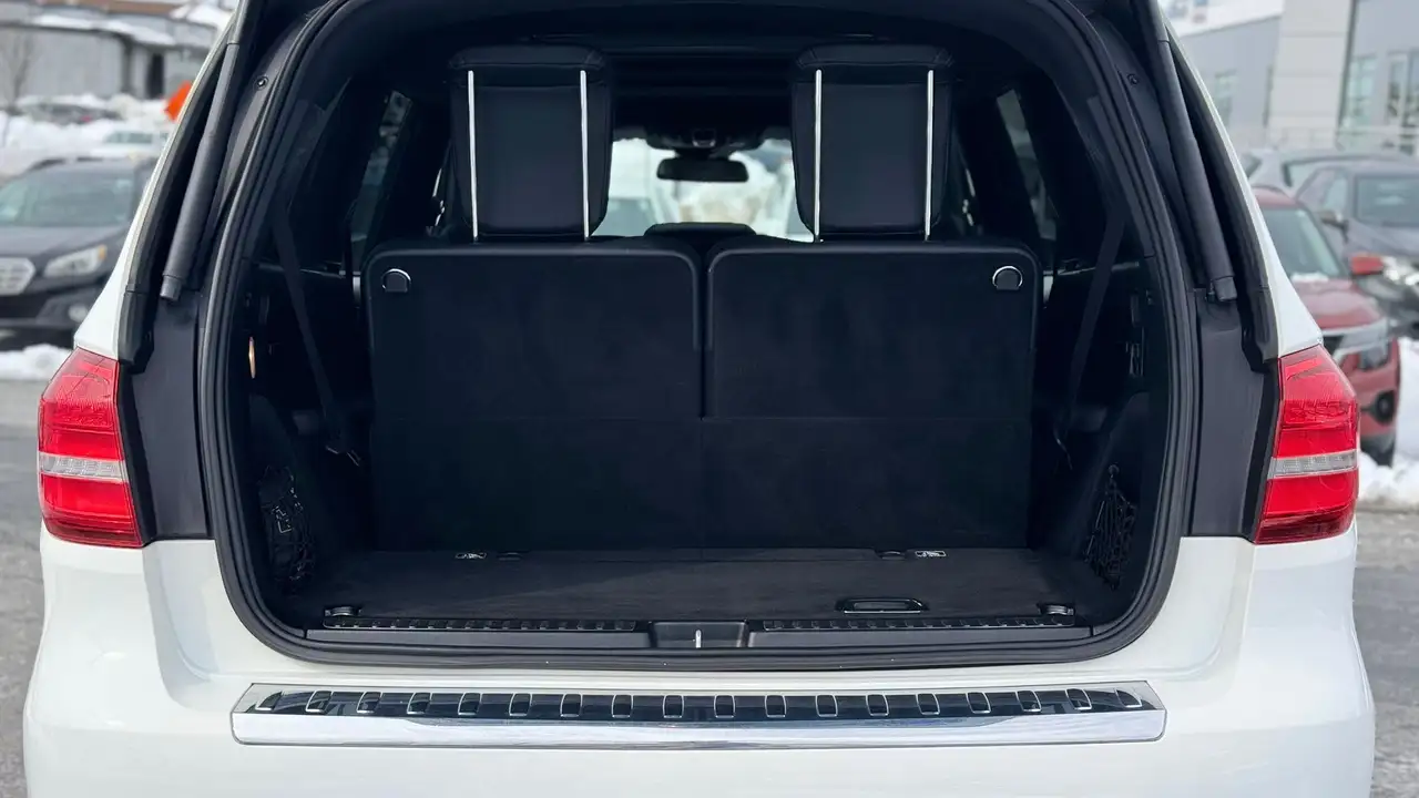 Mercedes-Benz GLS снимка Mercedes-Benz GLS