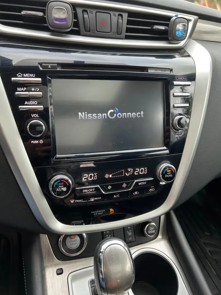 Nissan Murano снимка Nissan Murano
