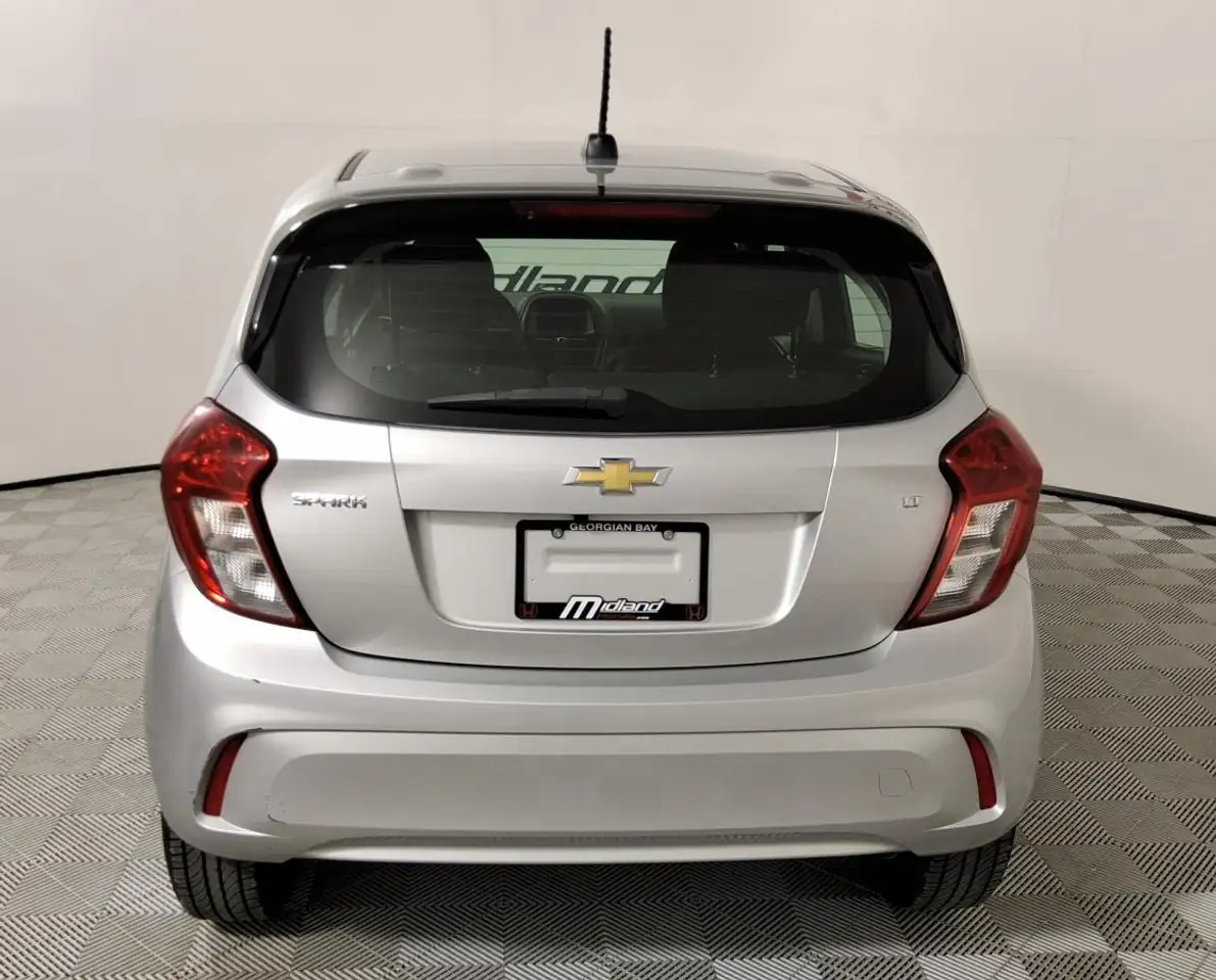 Chevrolet Spark снимка Chevrolet Spark
