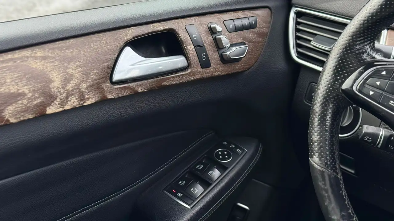 Mercedes-Benz GLS снимка Mercedes-Benz GLS