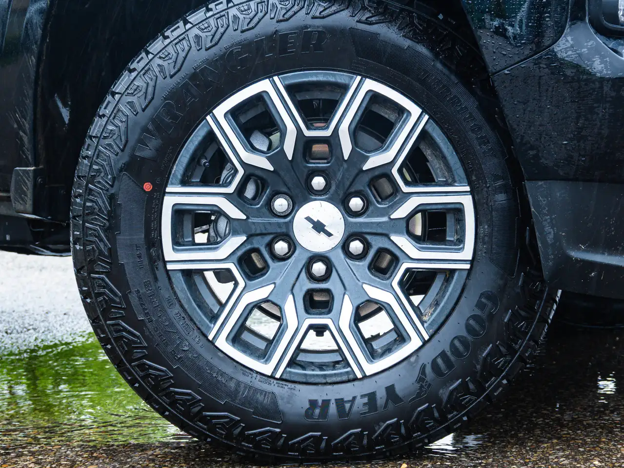 Chevrolet Colorado снимка Chevrolet Colorado