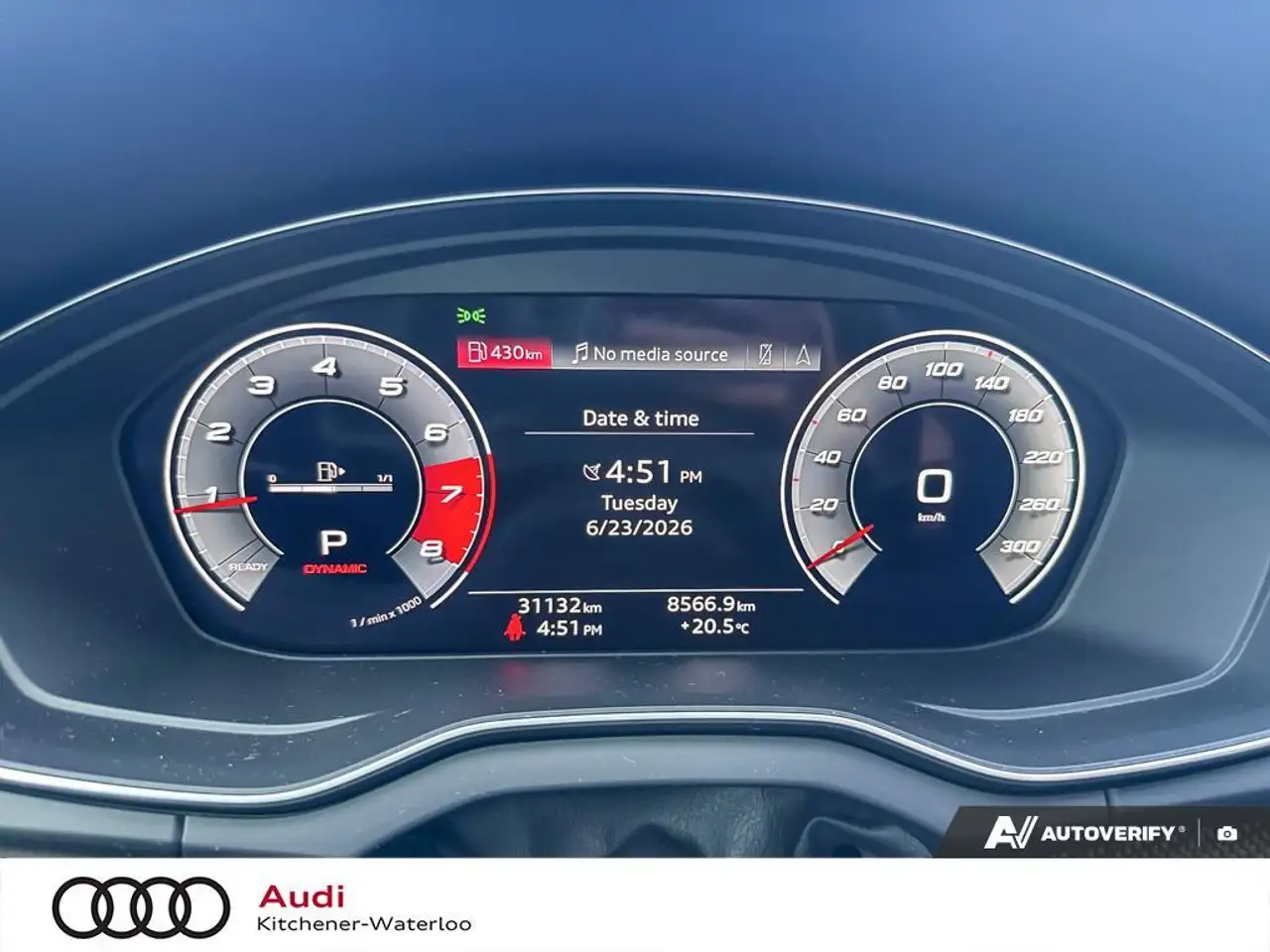 Audi SQ5 снимка Audi SQ5