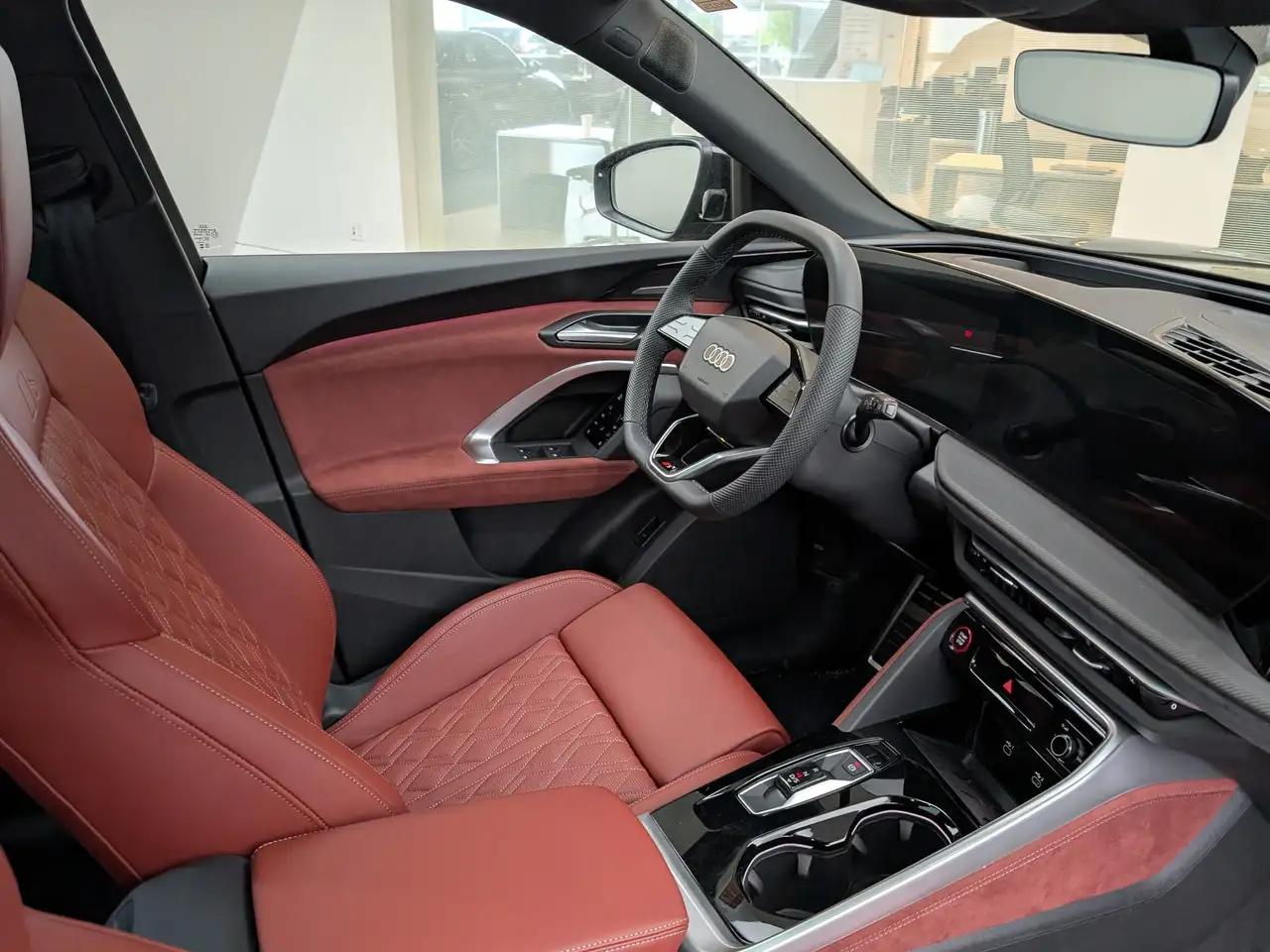 Audi SQ5 photo Audi SQ5