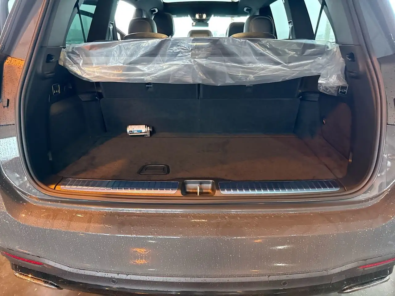 Mercedes-Benz GLS снимка Mercedes-Benz GLS