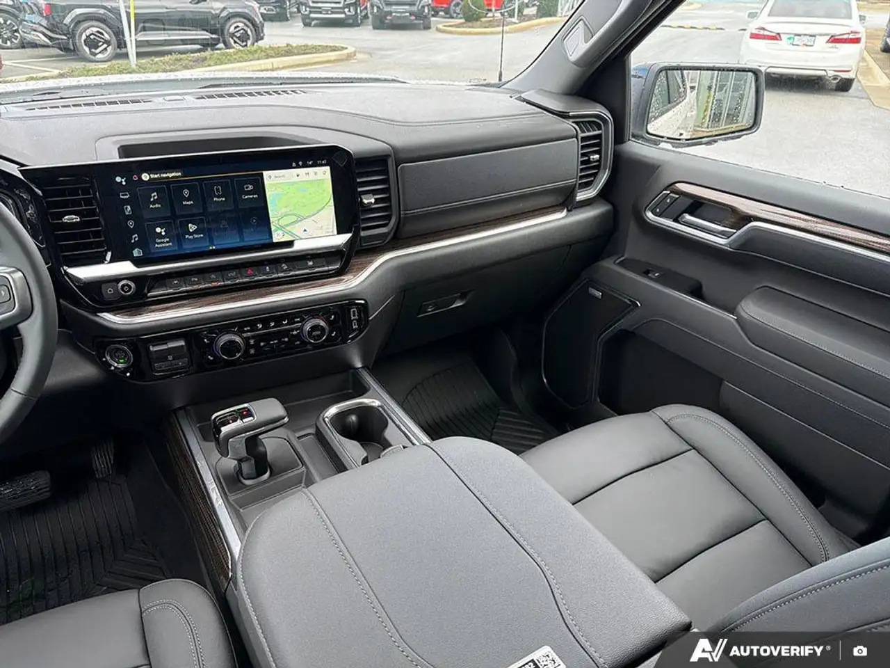 Chevrolet Silverado 1500 photo Chevrolet Silverado 1500
