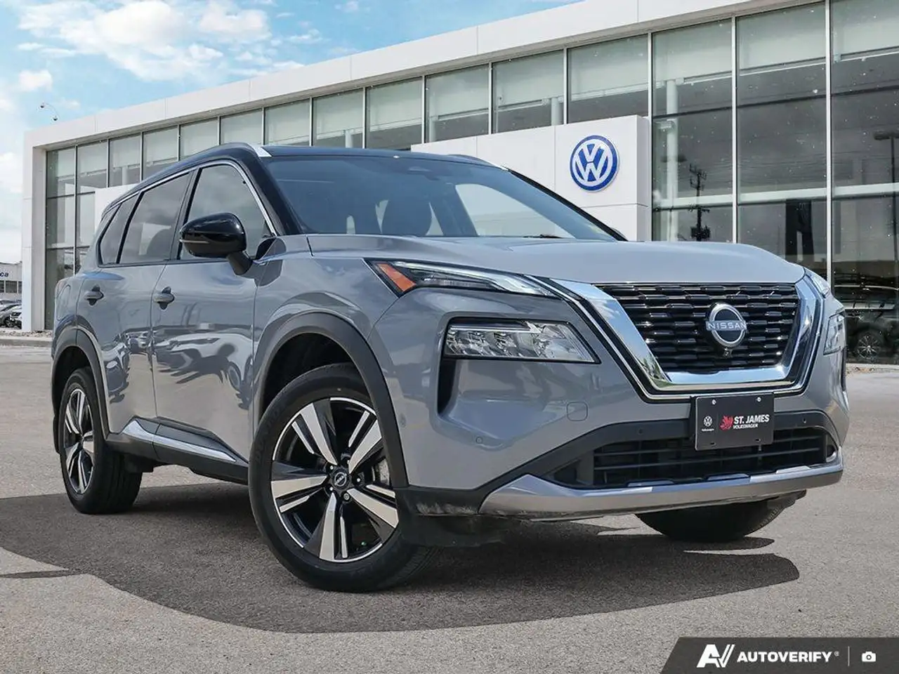 Nissan Rogue снимка Nissan Rogue