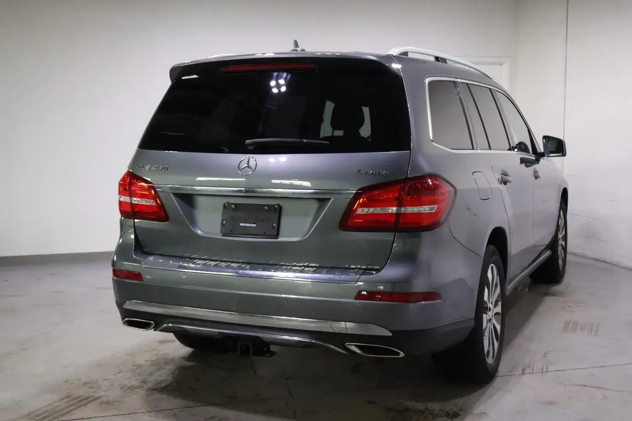 Mercedes-Benz GLS снимка Mercedes-Benz GLS