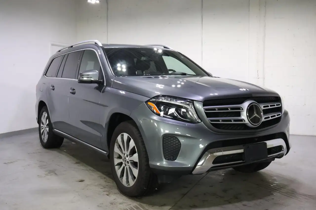 Mercedes-Benz GLS снимка Mercedes-Benz GLS
