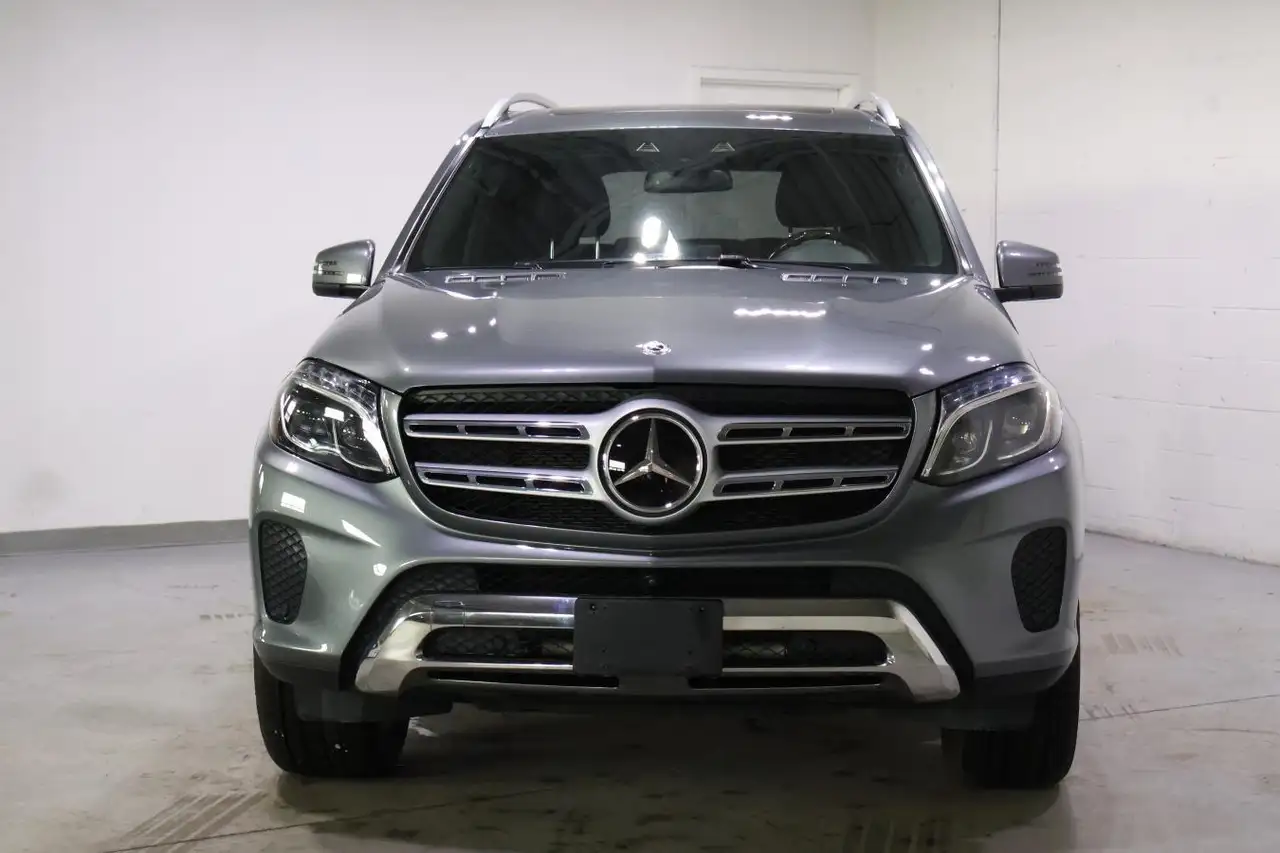 Mercedes-Benz GLS снимка Mercedes-Benz GLS