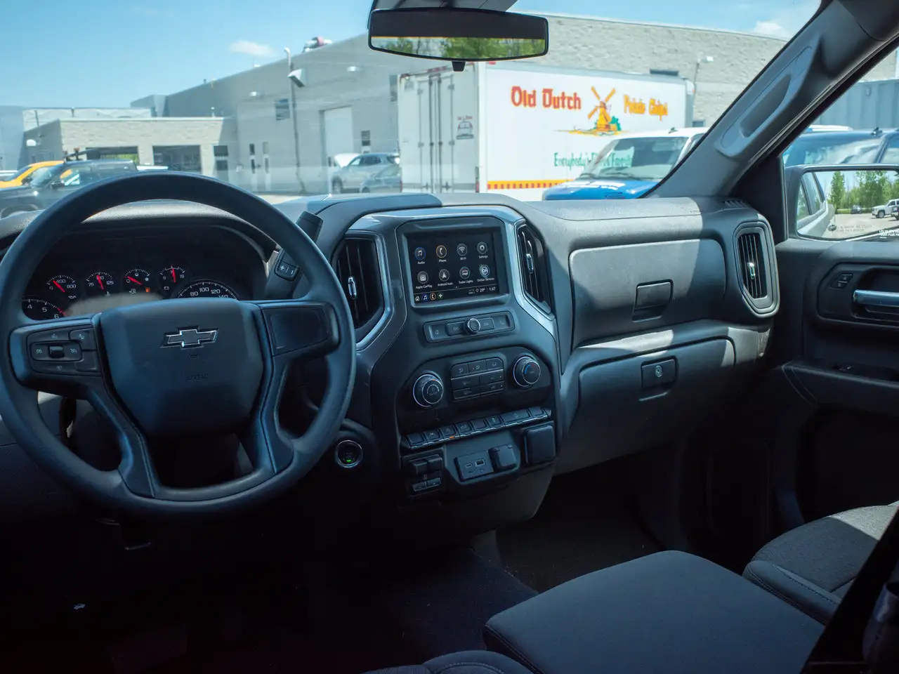 Chevrolet Silverado 1500 снимка Chevrolet Silverado 1500