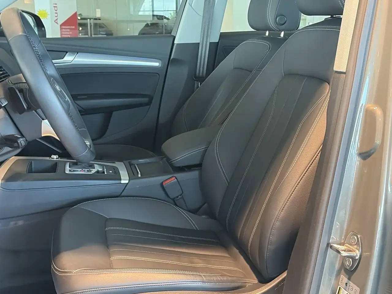 Audi Q5 снимка Audi Q5