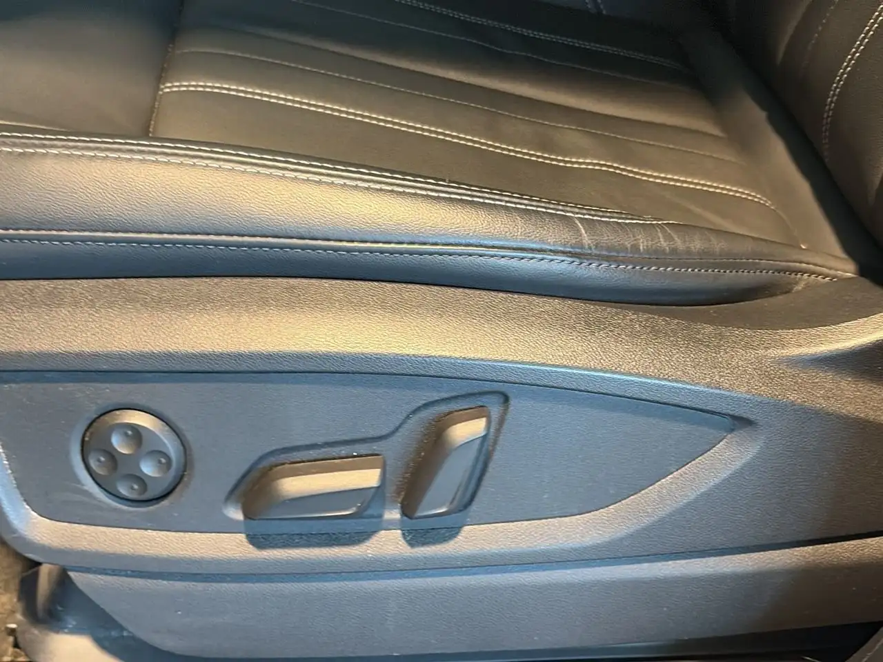 Audi Q5 снимка Audi Q5