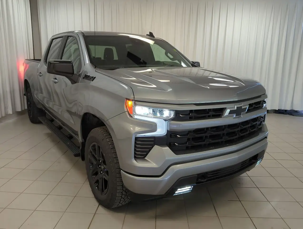 Chevrolet Silverado 1500 photo Chevrolet Silverado 1500