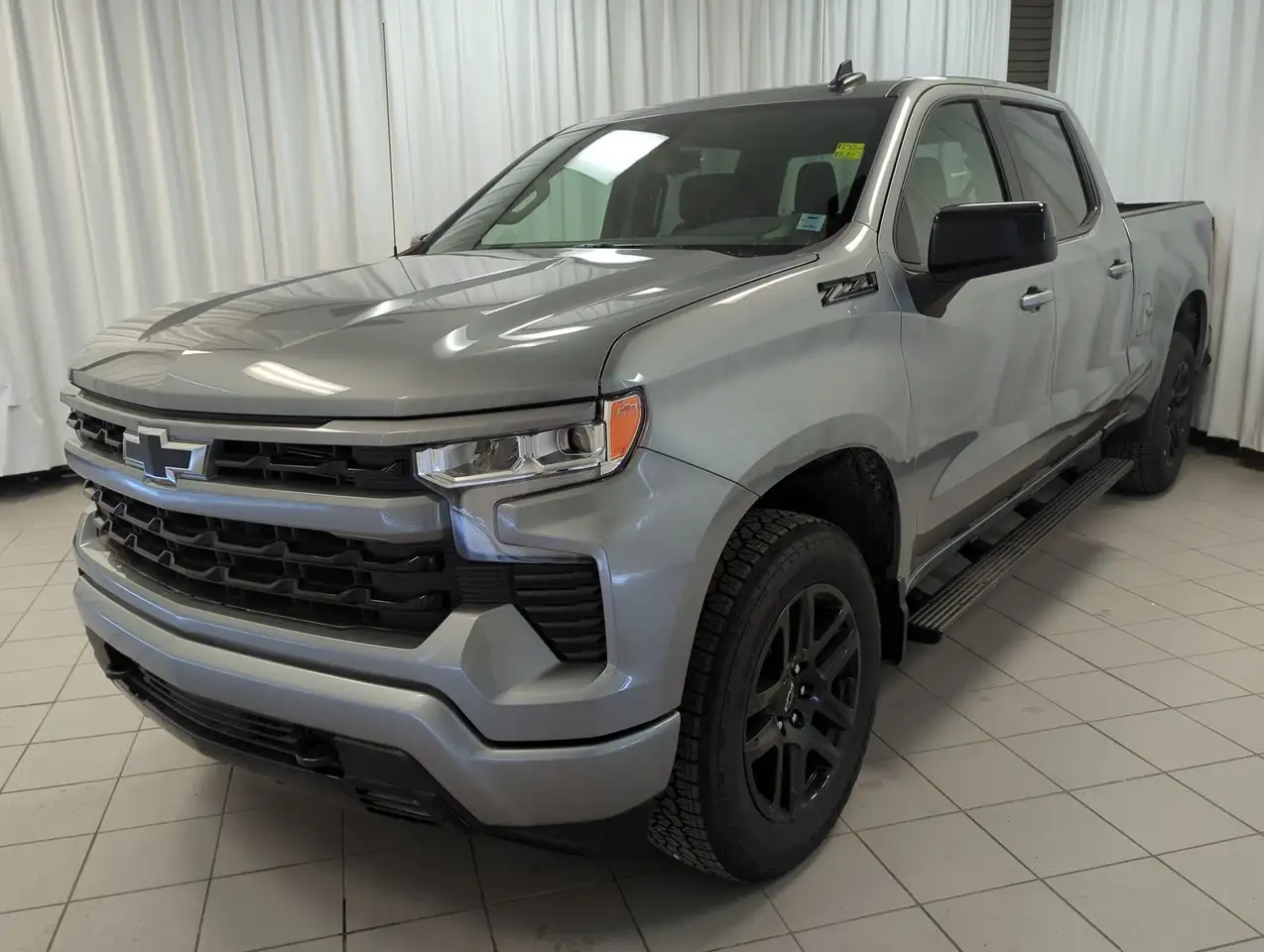 Chevrolet Silverado 1500 photo Chevrolet Silverado 1500
