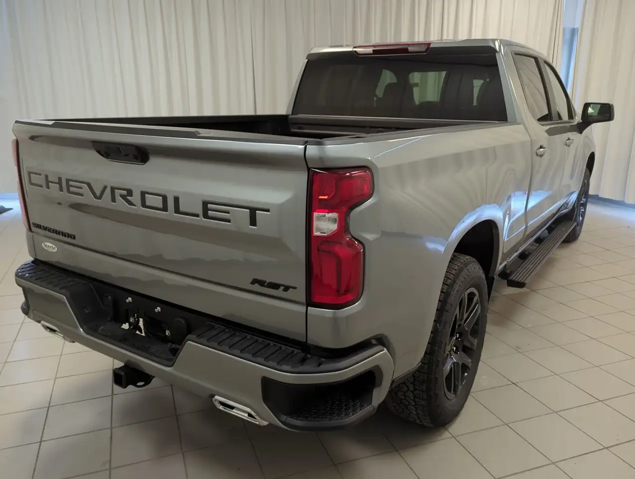 Chevrolet Silverado 1500 photo Chevrolet Silverado 1500