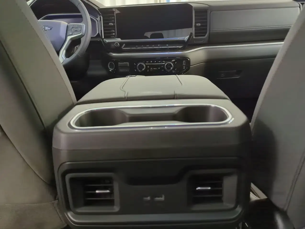Chevrolet Silverado 1500 photo Chevrolet Silverado 1500