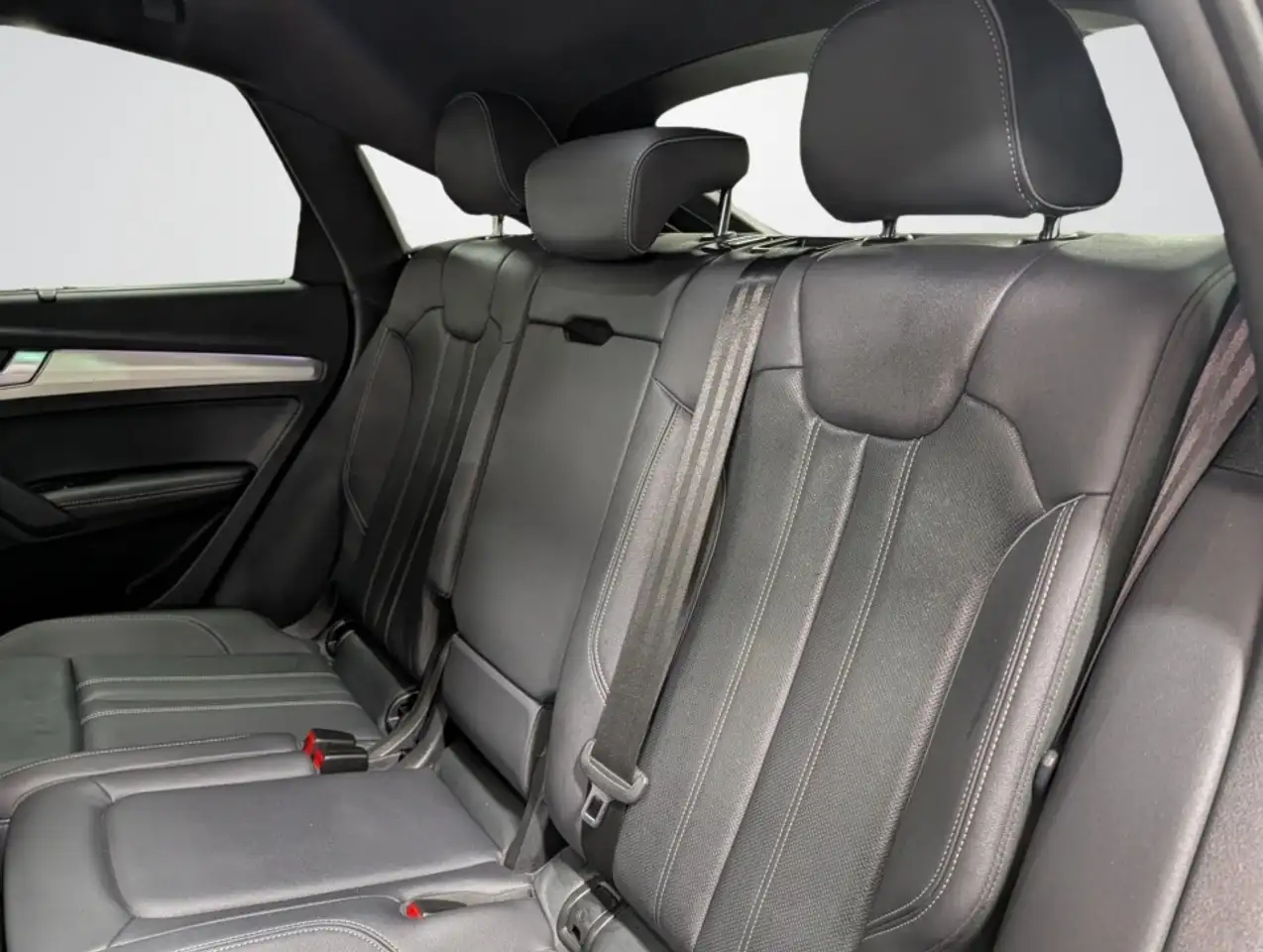 Audi Q5 снимка Audi Q5